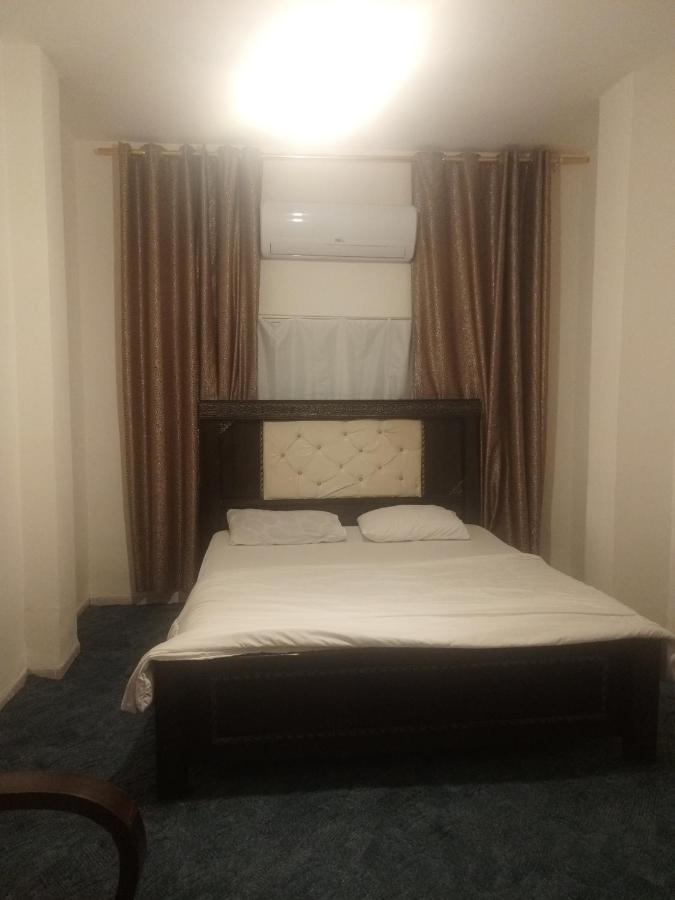 קאראק Jarajreh Apartments/ Hotel מראה חיצוני תמונה