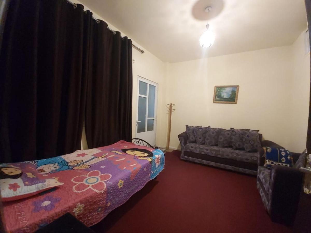 קאראק Jarajreh Apartments/ Hotel מראה חיצוני תמונה