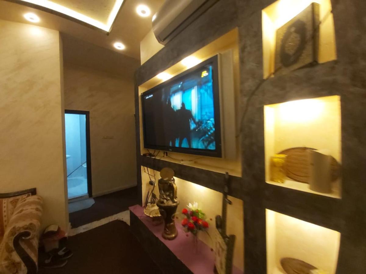 קאראק Jarajreh Apartments/ Hotel מראה חיצוני תמונה