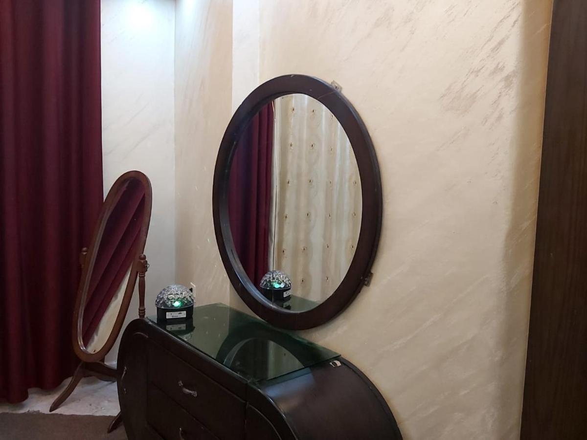 קאראק Jarajreh Apartments/ Hotel מראה חיצוני תמונה