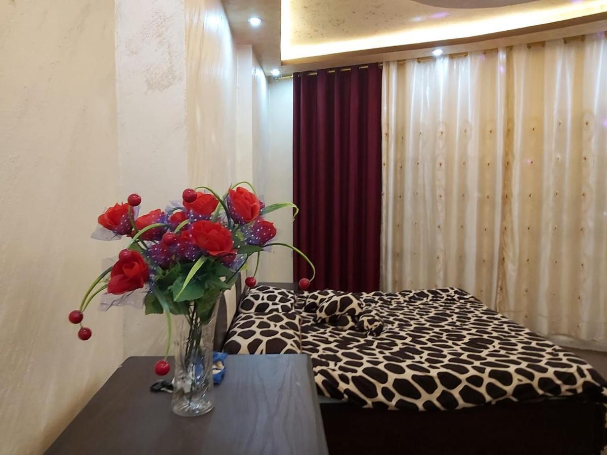 קאראק Jarajreh Apartments/ Hotel מראה חיצוני תמונה